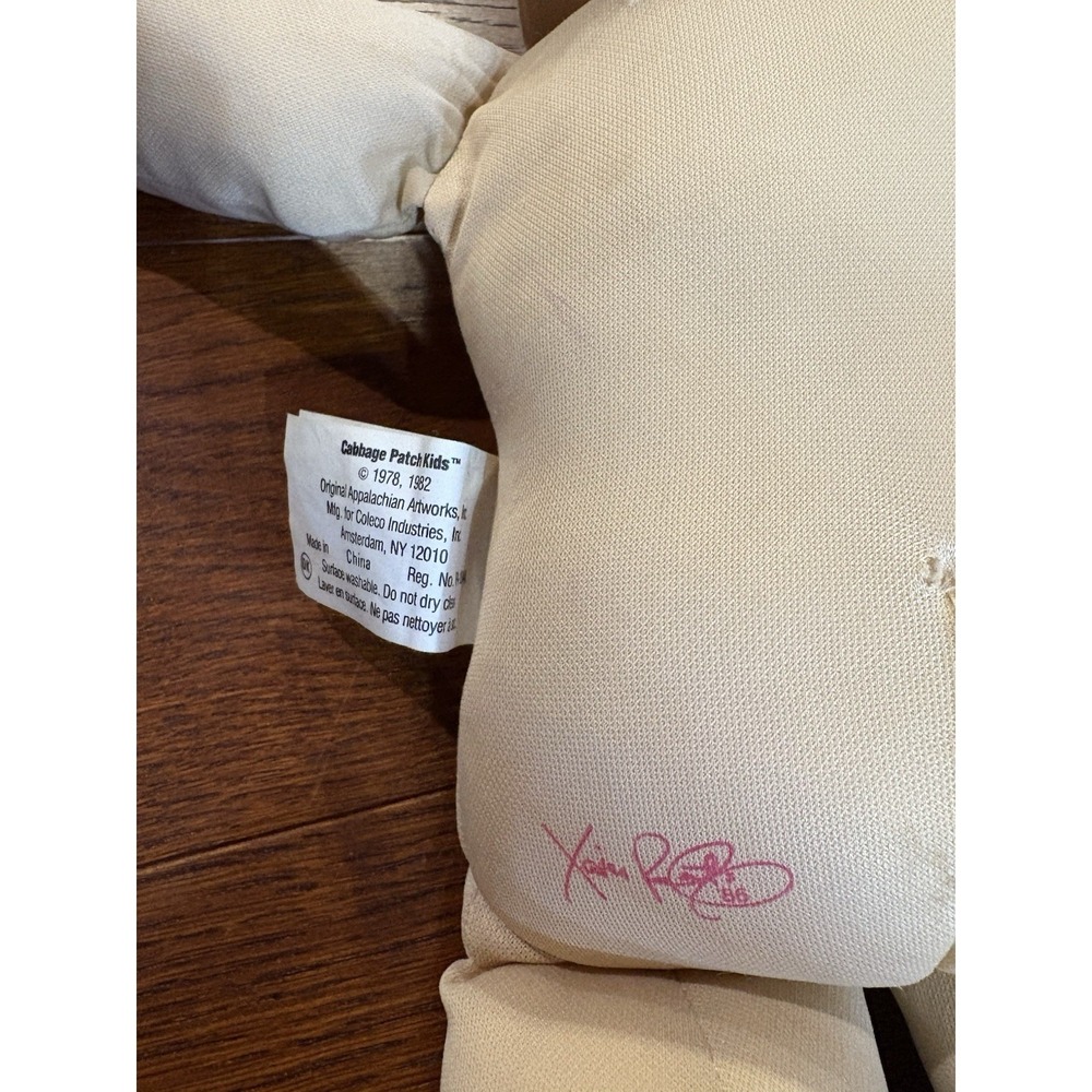 Vintage Cabbage Patch Boy Doll (signed Blue Xavier Roberts 85) 1978-1982 - Picture 13 of 14